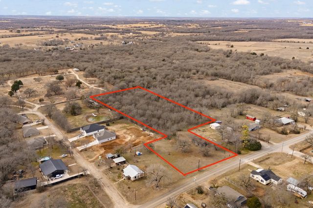 000 N Barron Road, Covington, TX 76636