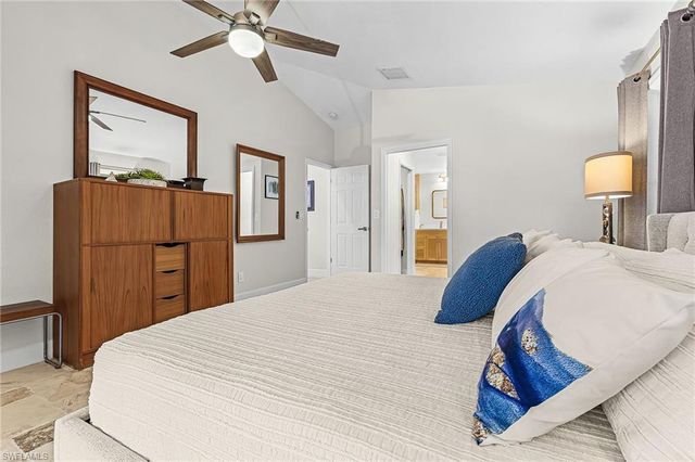 2207 SW 52nd ST, Cape Coral, FL 33914