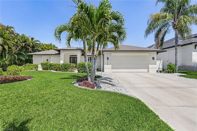 2207 SW 52nd ST, Cape Coral, FL 33914