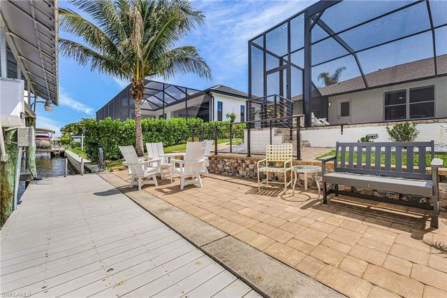 2207 SW 52nd ST, Cape Coral, FL 33914