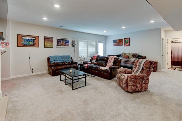 10647 N Bell Street, Kansas City, MO 64155