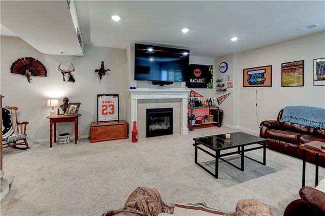 10647 N Bell Street, Kansas City, MO 64155