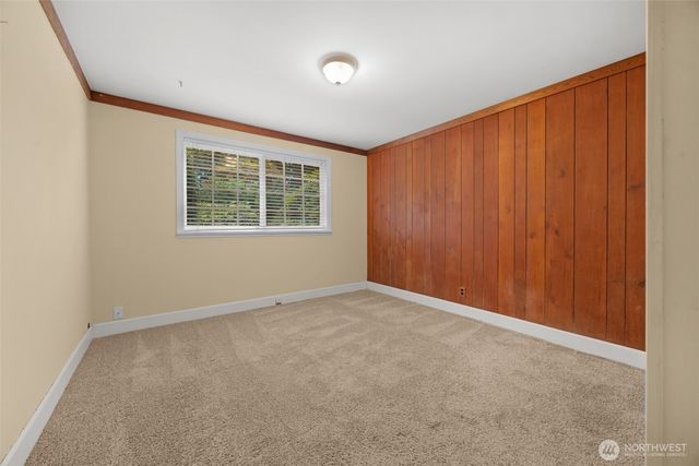 824 NE 194th Street, Shoreline, WA 98155