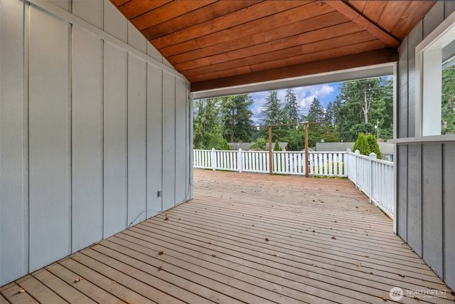 824 NE 194th Street, Shoreline, WA 98155