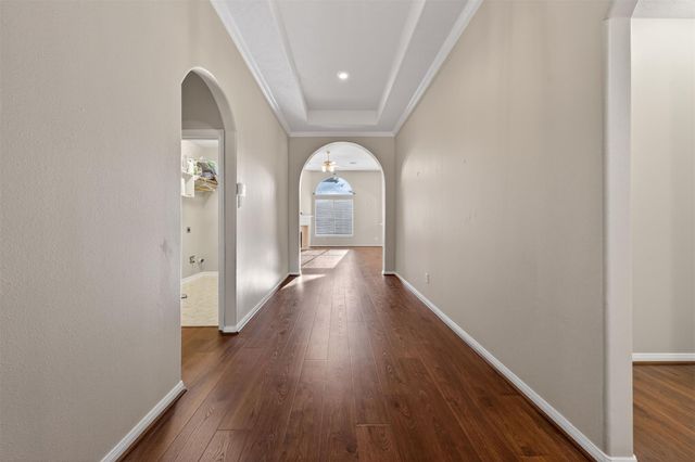 727 N Elder Grove Drive, Pearland, TX 77584