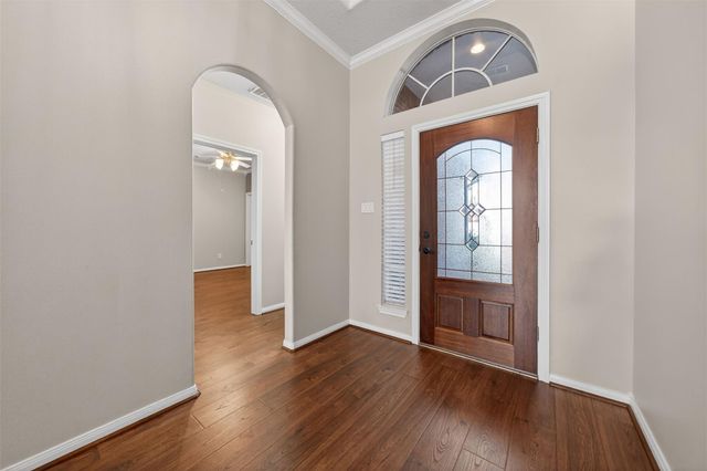 727 N Elder Grove Drive, Pearland, TX 77584