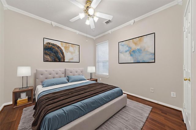 727 N Elder Grove Drive, Pearland, TX 77584