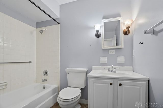 174 Waterford Drive, Dayton, OH 45458