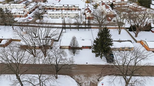 174 Waterford Drive, Dayton, OH 45458