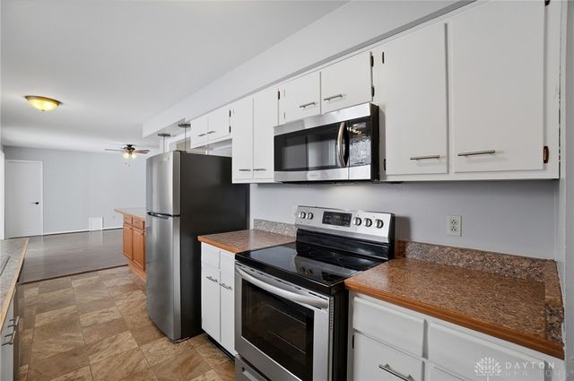 174 Waterford Drive, Dayton, OH 45458