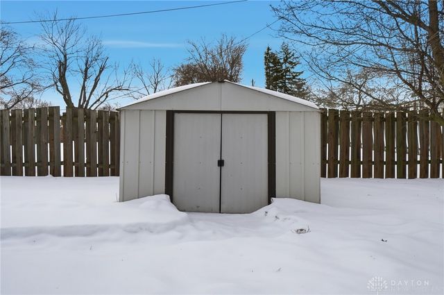 174 Waterford Drive, Dayton, OH 45458