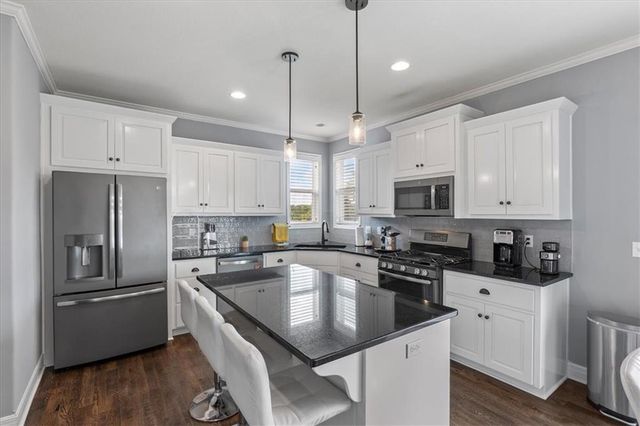 26227 W 141ST Court, Olathe, KS 66061