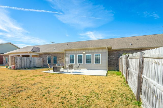 875 Colony Circle, Fort Oglethorpe, GA 30742