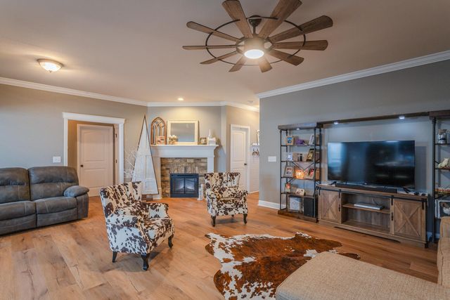 875 Colony Circle, Fort Oglethorpe, GA 30742