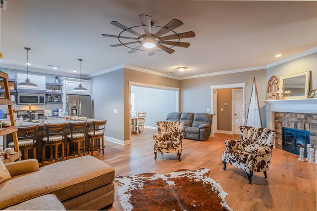 875 Colony Circle, Fort Oglethorpe, GA 30742