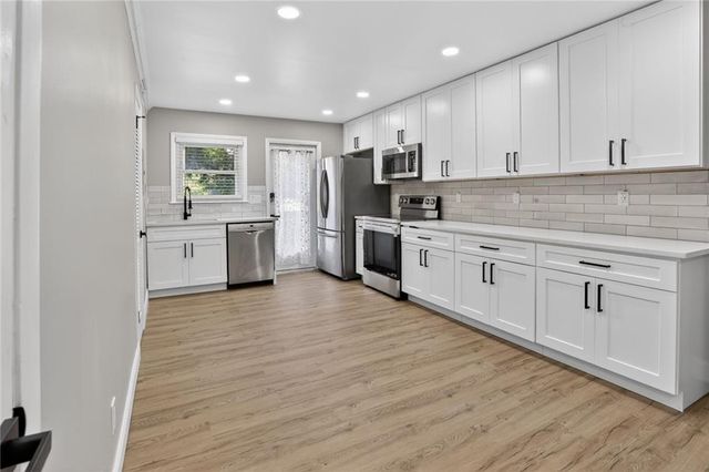 3510 Roswell Road NW E2, Atlanta, GA 30305