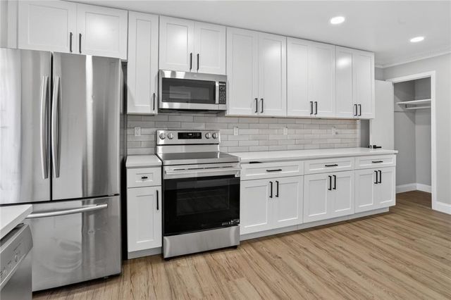 3510 Roswell Road NW E2, Atlanta, GA 30305