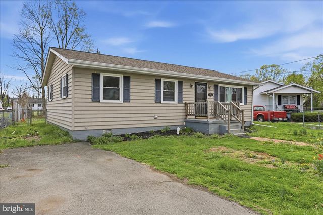 105 MARL DR, Ranson, WV 25438