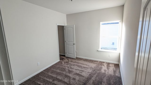103 Saxony Drive 40, Goldsboro, NC 25730