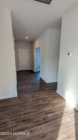 103 Saxony Drive 40, Goldsboro, NC 25730