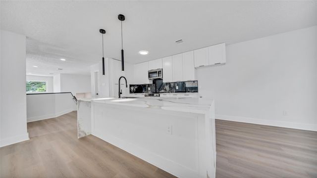 3510 Bellaire Boulevard, Houston, TX 77025