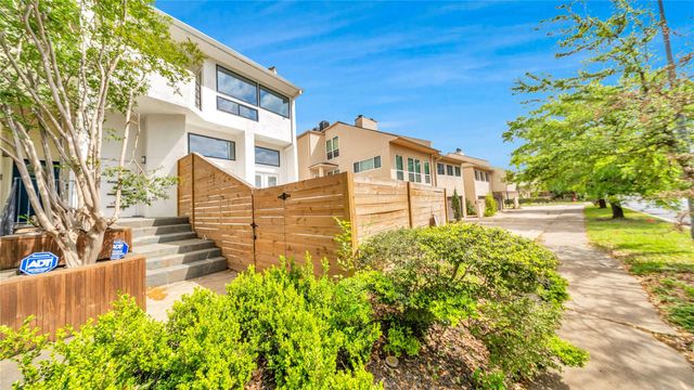 3510 Bellaire Boulevard, Houston, TX 77025