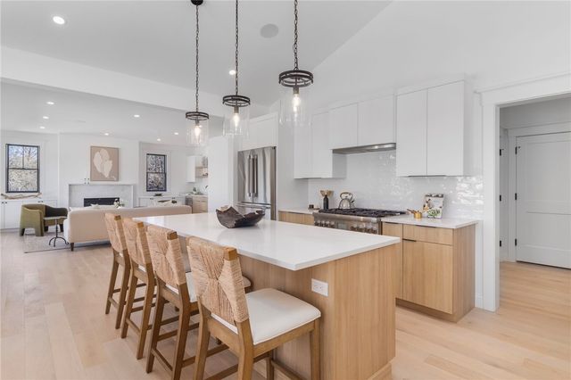 5 Lookout Lane, Portsmouth, RI 02871