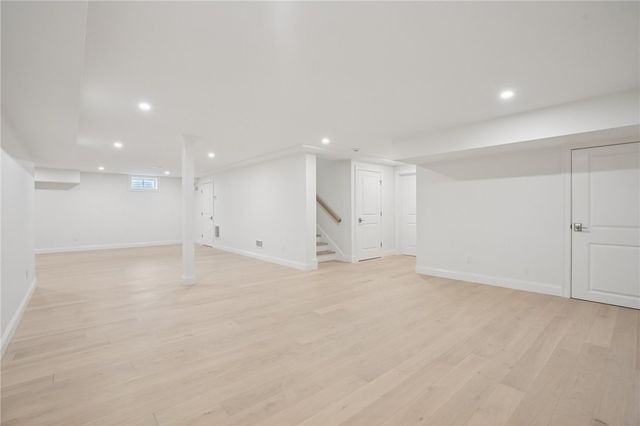 5 Lookout Lane, Portsmouth, RI 02871
