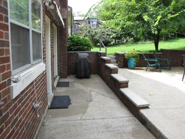206 Eastway Drive, Richmond, KY 40475