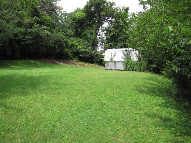 206 Eastway Drive, Richmond, KY 40475