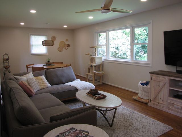 206 Eastway Drive, Richmond, KY 40475