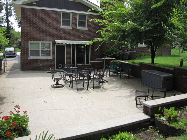 206 Eastway Drive, Richmond, KY 40475
