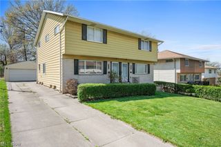 8230 Reed Avenue, Garfield Heights, OH 44125