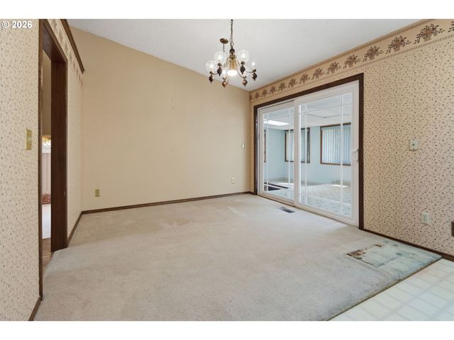 12103 Se 105TH Dr, Happy Valley, OR 97086