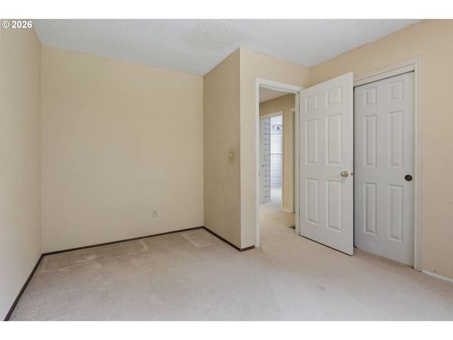 12103 Se 105TH Dr, Happy Valley, OR 97086