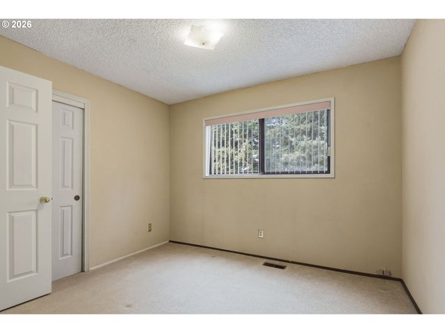 12103 Se 105TH Dr, Happy Valley, OR 97086