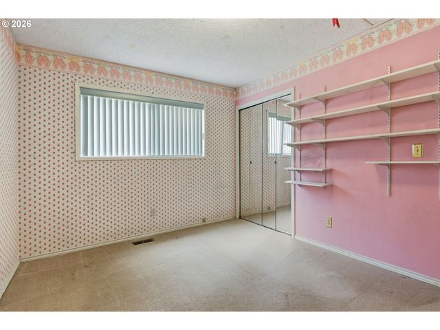 12103 Se 105TH Dr, Happy Valley, OR 97086