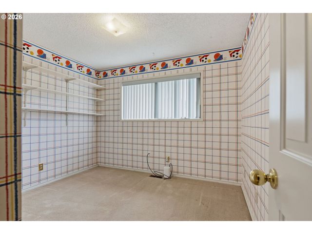 12103 Se 105TH Dr, Happy Valley, OR 97086