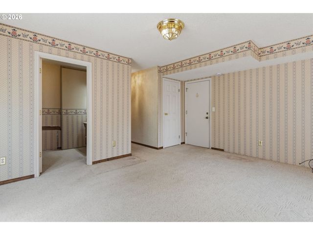 12103 Se 105TH Dr, Happy Valley, OR 97086