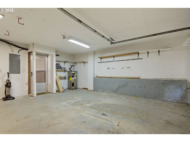 12103 Se 105TH Dr, Happy Valley, OR 97086