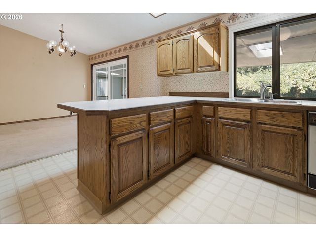 12103 Se 105TH Dr, Happy Valley, OR 97086