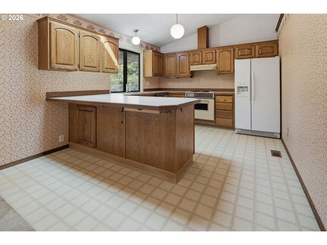 12103 Se 105TH Dr, Happy Valley, OR 97086