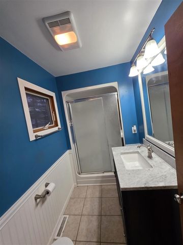 673 S Wolf Lake Road, Muskegon, MI 49442