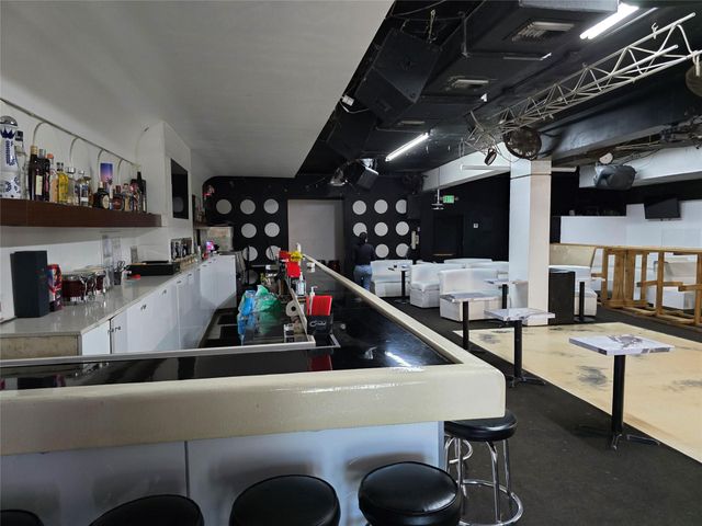 6051 SW 8th St, West Miami, FL 33144