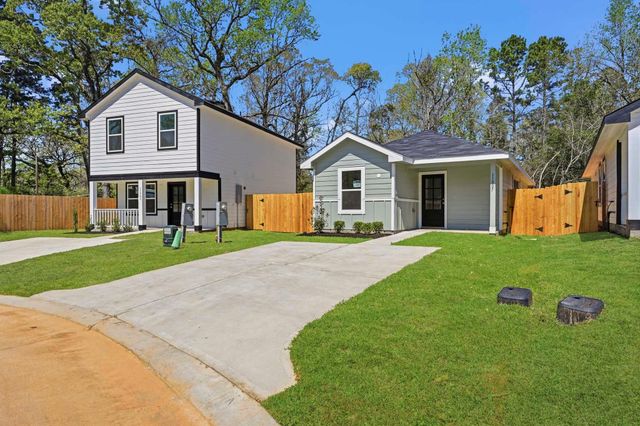 11907 Detar Court, Willis, TX 77378