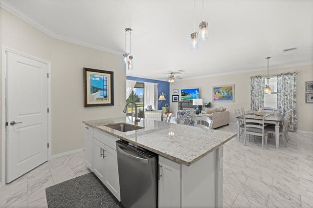 2000 GARDENIA AVENUE, Port Charlotte, FL 33953