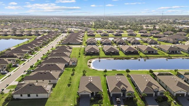 2000 GARDENIA AVENUE, Port Charlotte, FL 33953