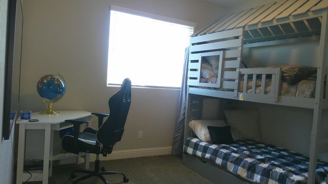 1621 W Sedona Avenue, Visalia, CA 93291