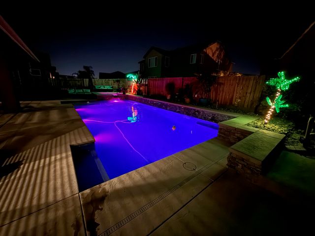 1621 W Sedona Avenue, Visalia, CA 93291