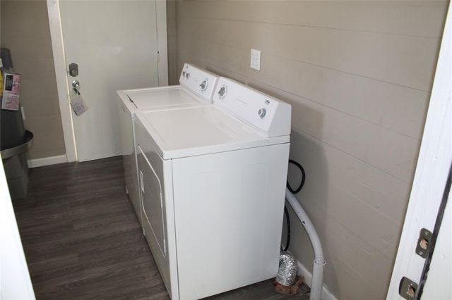 1015 30th Street 2, Galveston, TX 77550